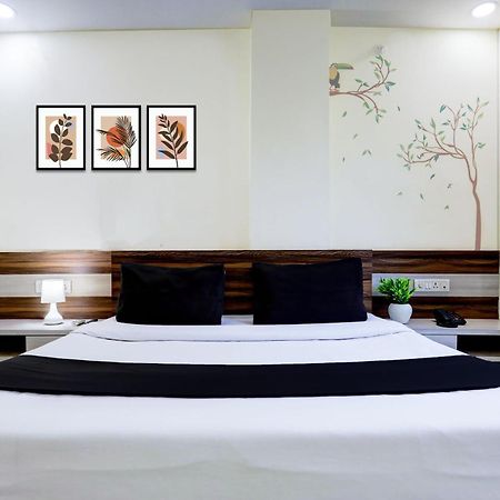 Super Townhouse Hoshangabad Road Near Aashima Mall Samarda Kaliāsot Eksteriør billede