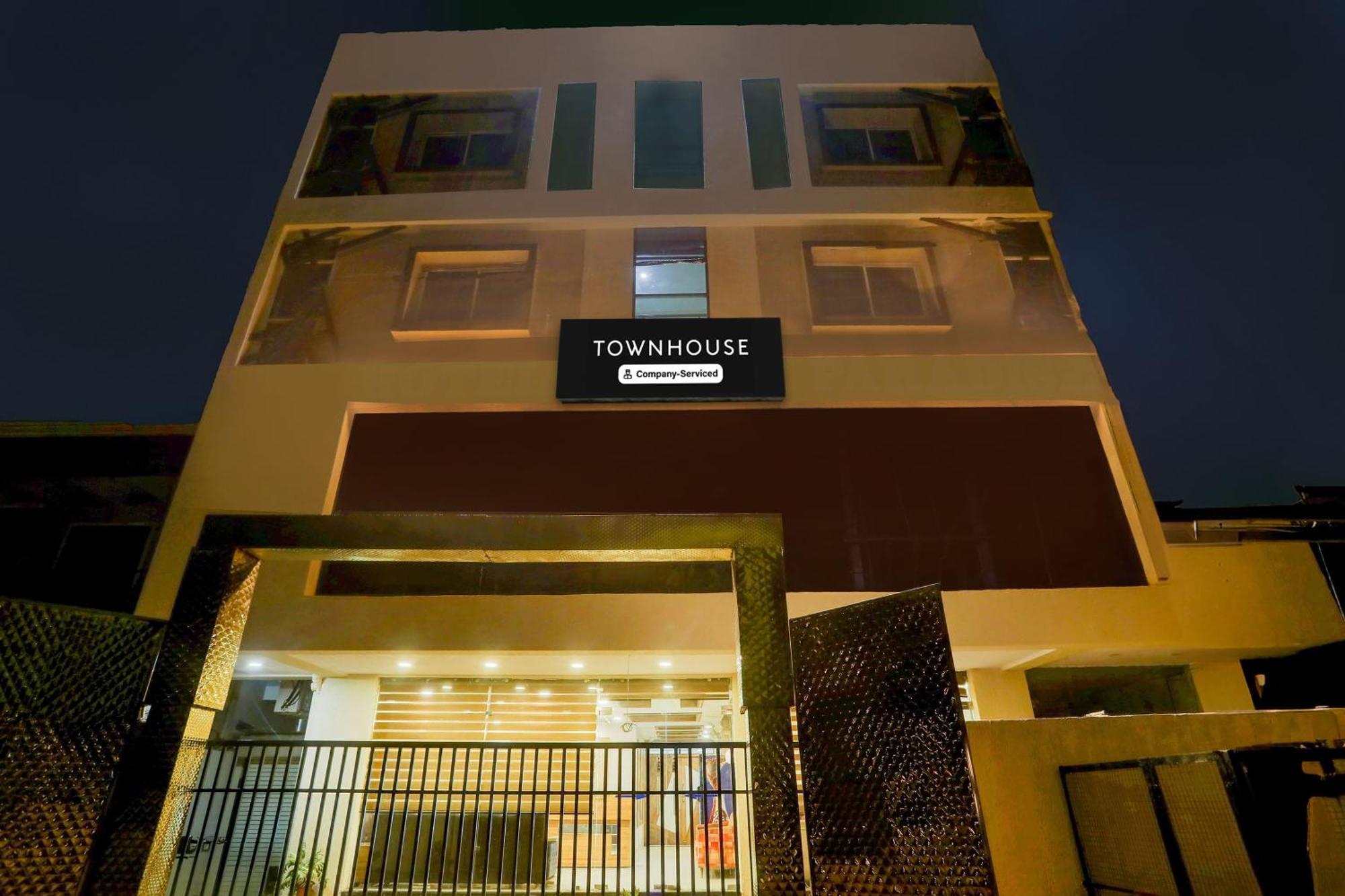 Super Townhouse Hoshangabad Road Near Aashima Mall Samarda Kaliāsot Eksteriør billede